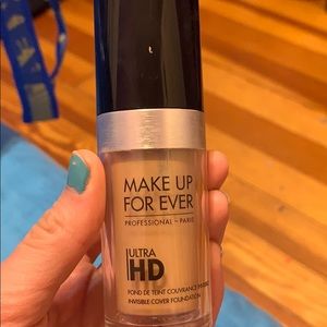 Makeup For Ever Ultra HD Foundation